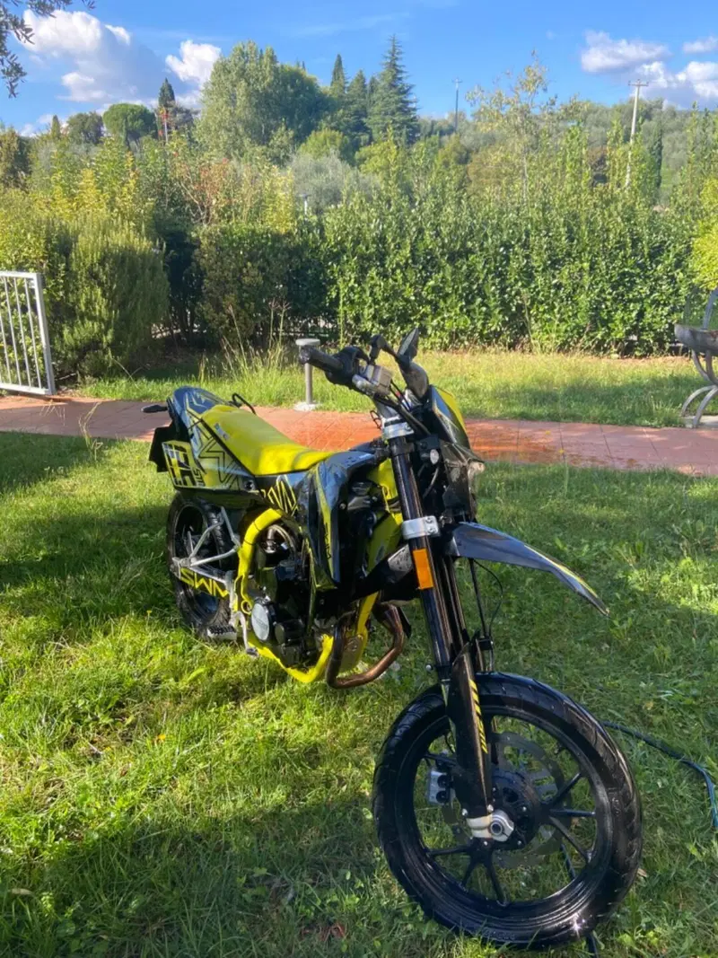 Swm SM 125 R (2022 - 24) (4)