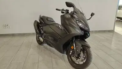 Yamaha T-Max 560 (2022 - 24) usata