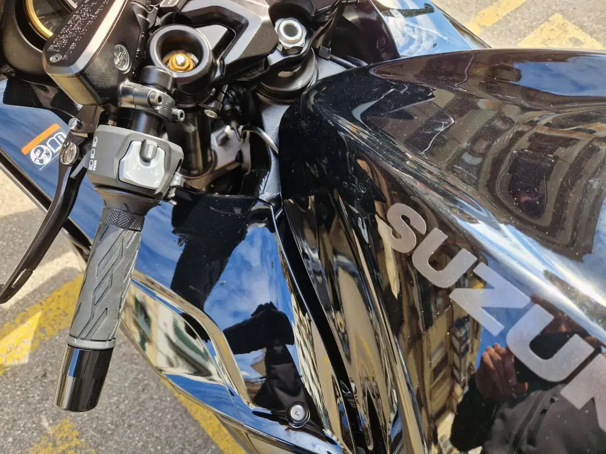 Suzuki GSX 1300 R Hayabusa (2025) (11)