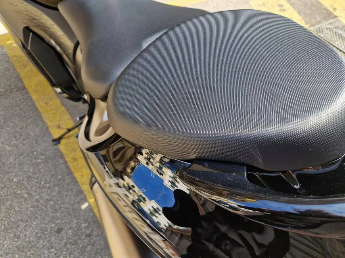 Suzuki GSX 1300 R Hayabusa (2025) (8)