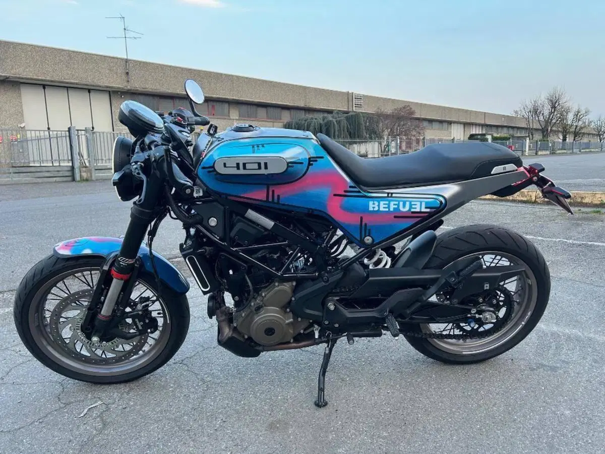 Husqvarna Vitpilen 401 (2021 - 23) (5)