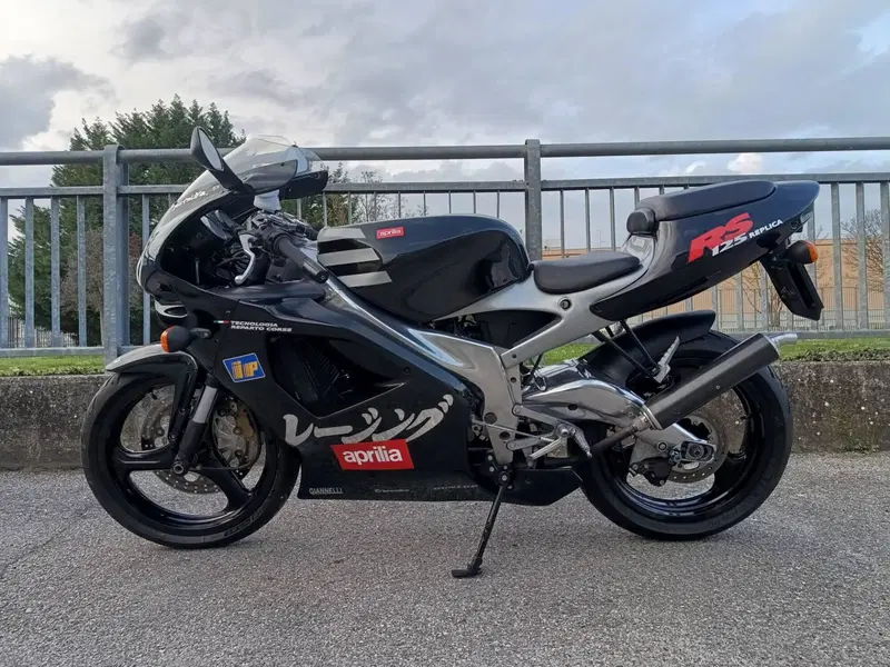 Aprilia RS 125 Replica a.e. (1994 - 97) (5)