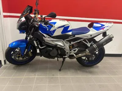 Aprilia Tuono 1000 R Factory (2006 - 11) usata