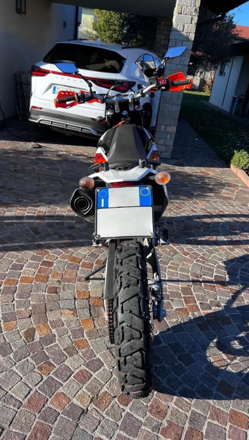 KTM 690 Enduro R (2012 - 17) (4)