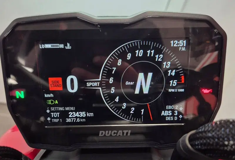 Ducati Streetfighter V4 1100 S (2021 - 22) (3)
