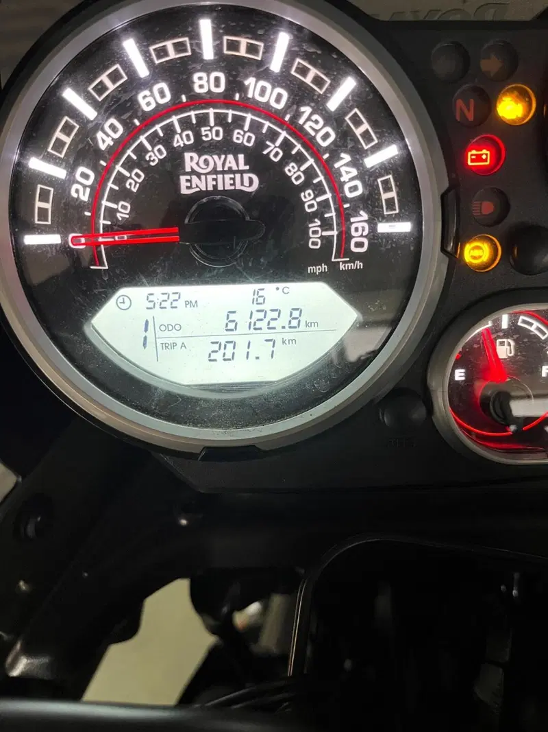 Royal Enfield Himalayan 411 (2021 - 24) (4)