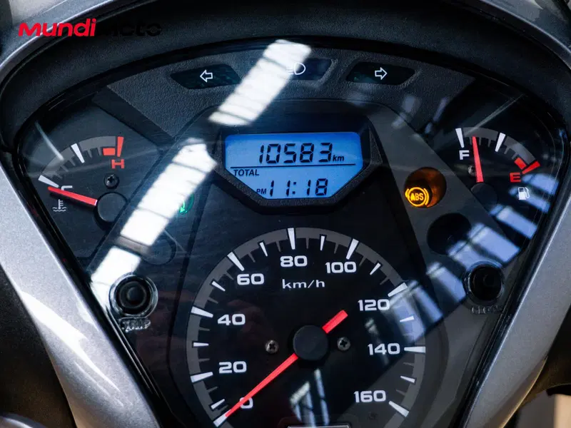 Honda SH 150i ABS (2013 - 16) (11)