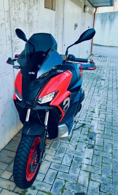 Aprilia SR GT 200 Sport (2022 - 24) usata