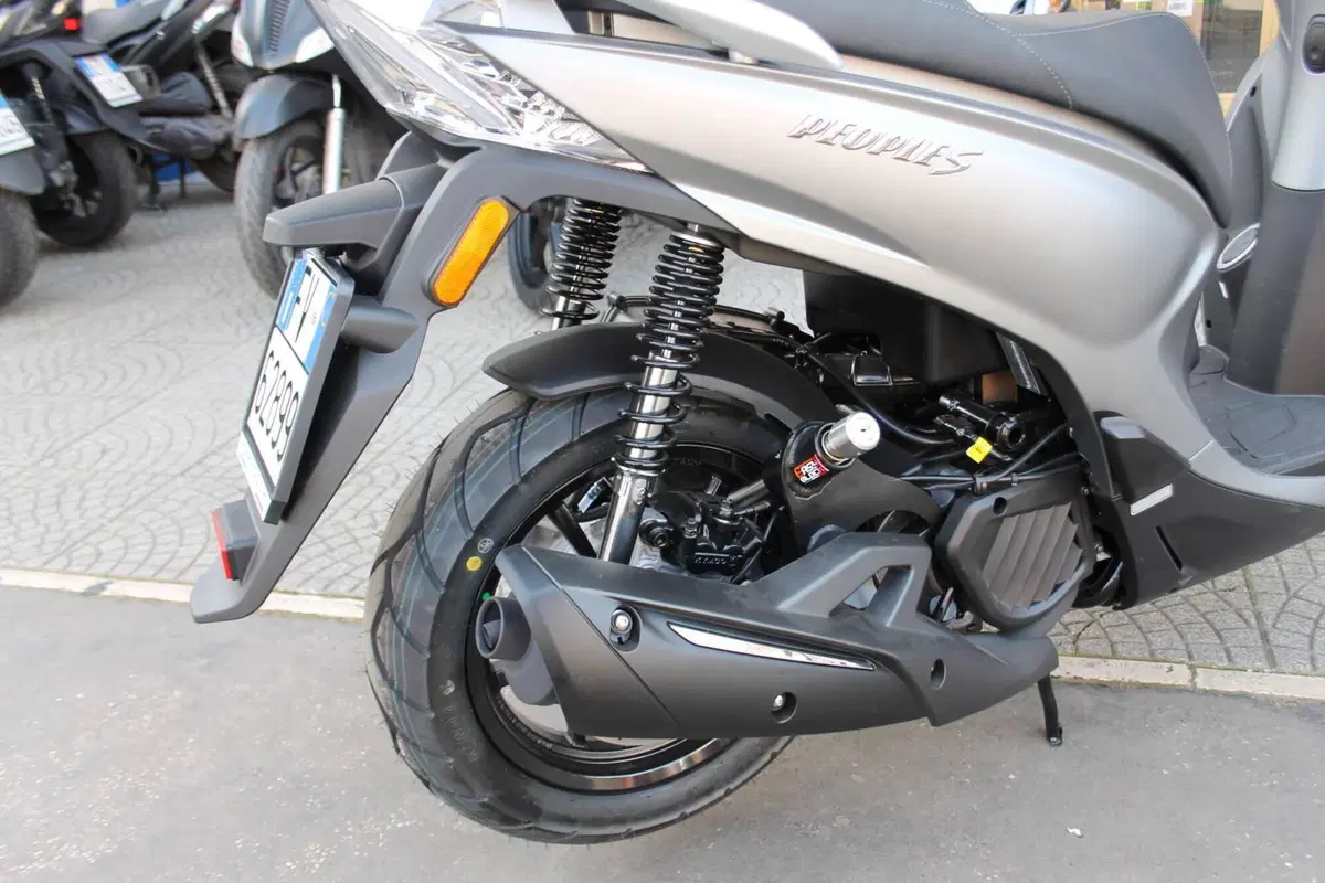 Kymco People 125i S (2021 - 25) (3)
