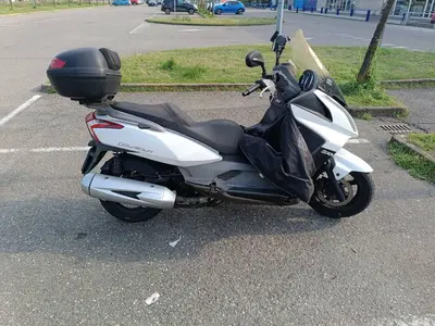 Kymco Downtown 300i (2009 - 17) usata