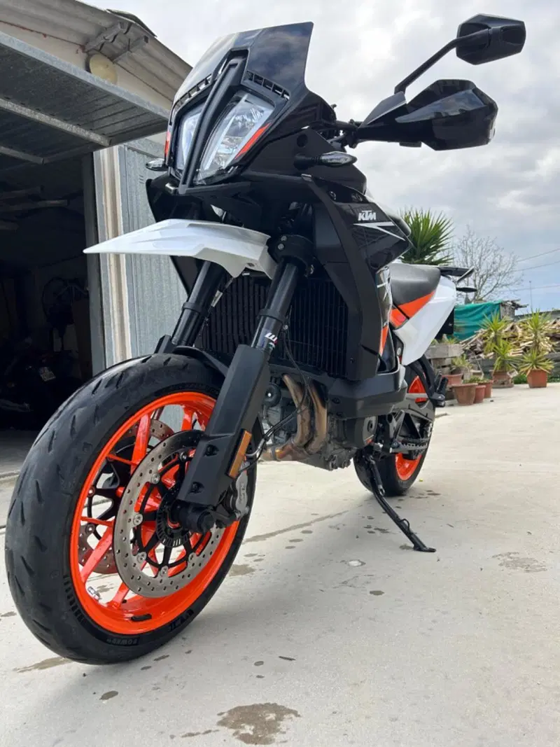 KTM 890 SMT (2023 - 25) (5)