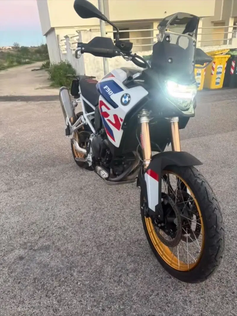 Bmw F 900 GS (2024 - 26)