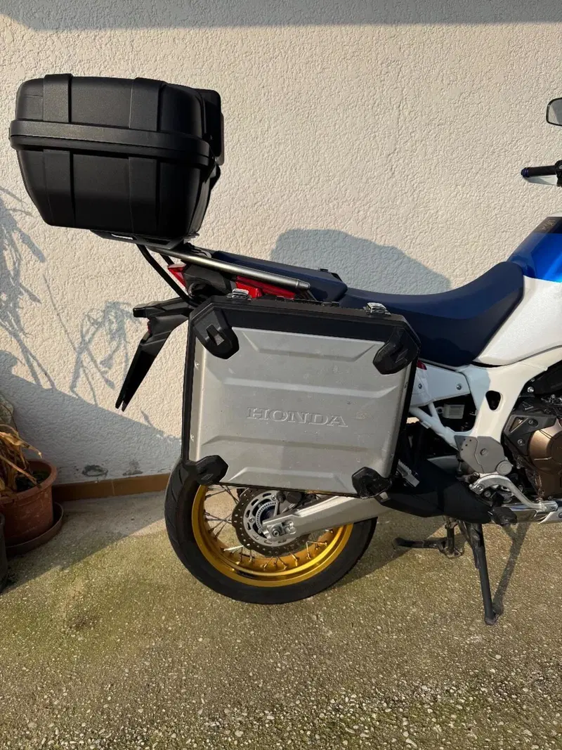 Honda Africa Twin CRF 1000L Adventure Sports Travel Edition (2019) (6)