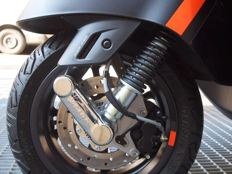 Vespa GTS 300 Super Sport (2023 - 24) (9)