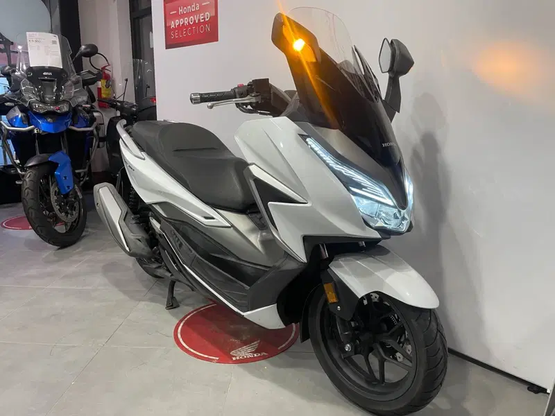 Honda Forza 350 (2022 - 24) (2)