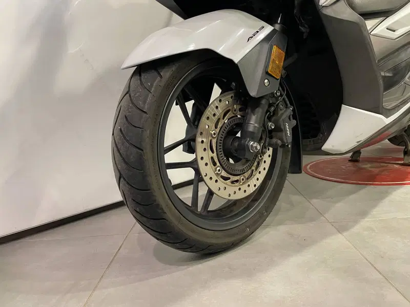Honda Forza 350 (2022 - 24) (7)