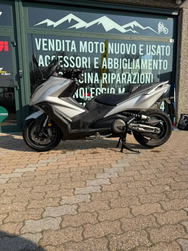 Kymco AK 550 (2017 - 19) (2)