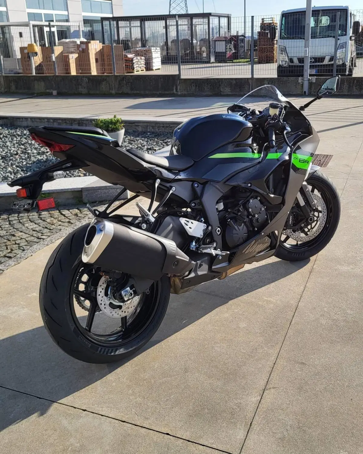 Kawasaki Ninja 636 ZX-6R (2024 - 26) (2)