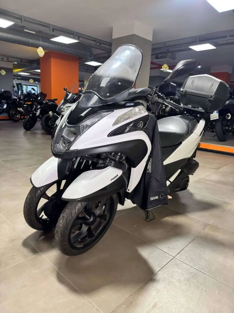 Yamaha Tricity 155 (2017 - 20) (3)