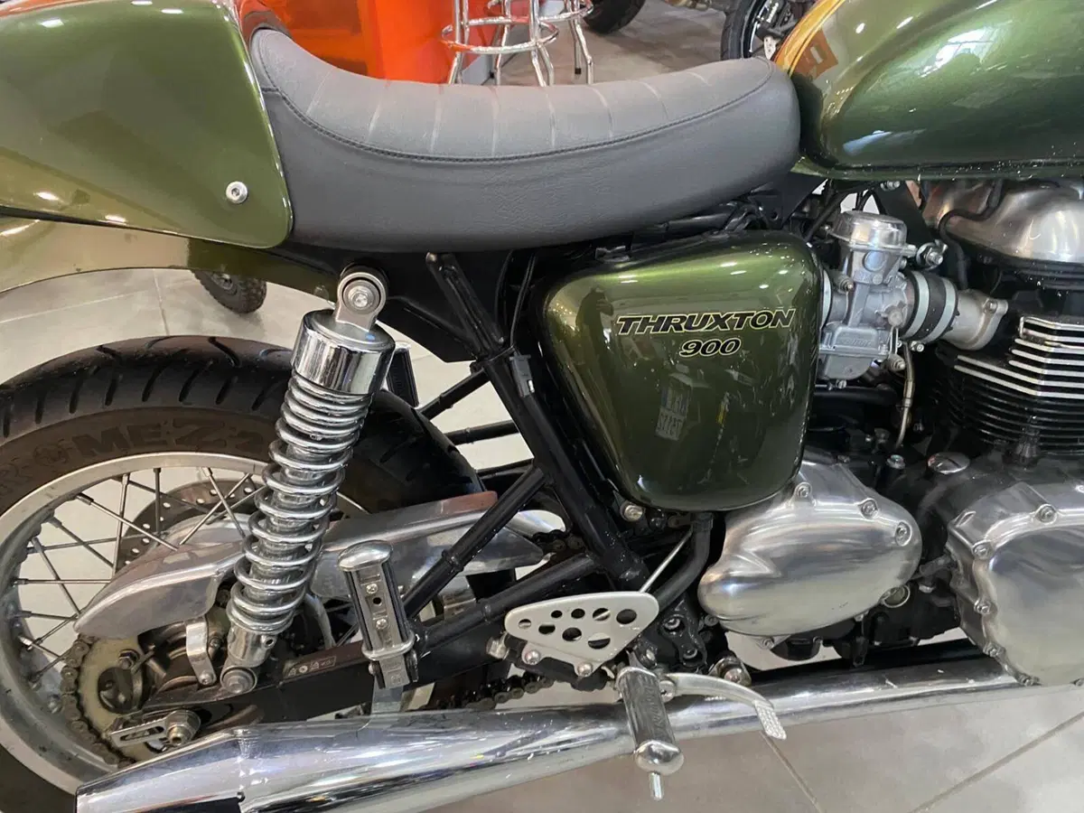 Triumph Thruxton 900 (2004 - 15) (8)