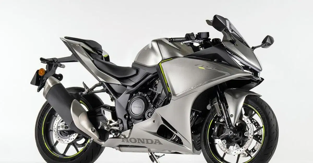 Il grande ritorno del 400 4 cilindri! Honda svela a Osaka i concept CB400 e CBR400R con E-Clutch