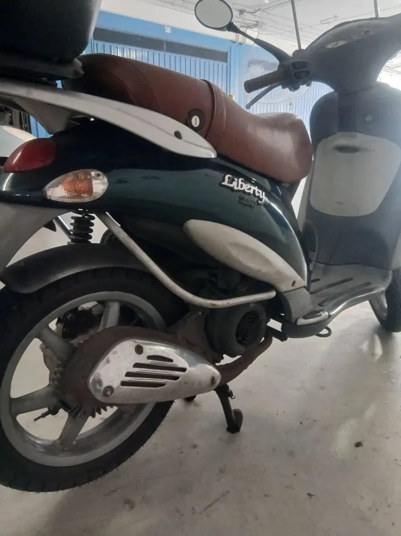 Piaggio Liberty 150 LE 4T (2000 - 03) (9)
