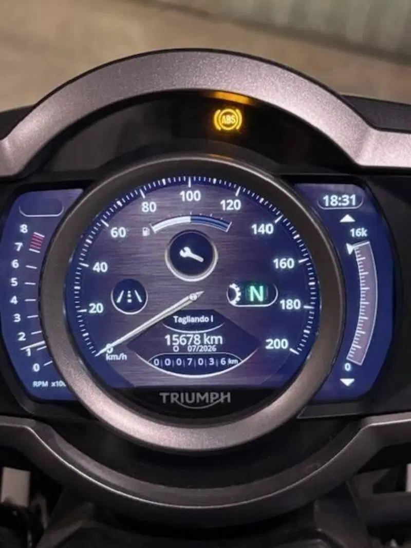 Triumph Scrambler 1200 XC (2019 - 20) (7)