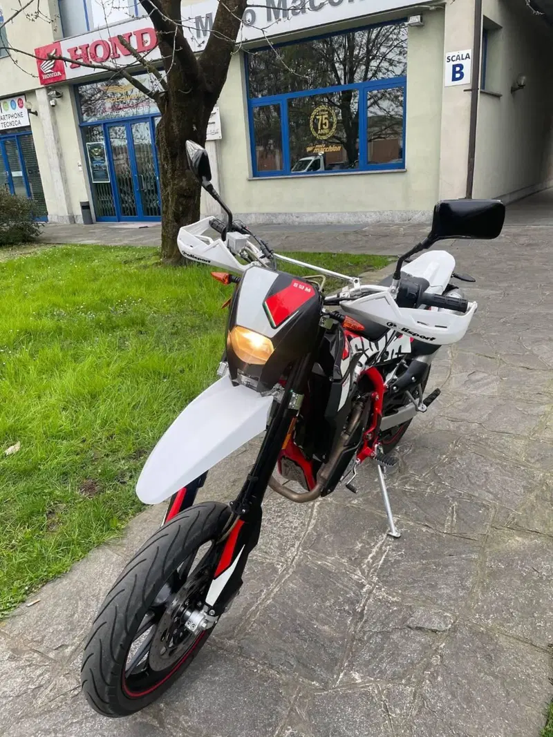 Swm SM 125 R (2017 - 20) (3)
