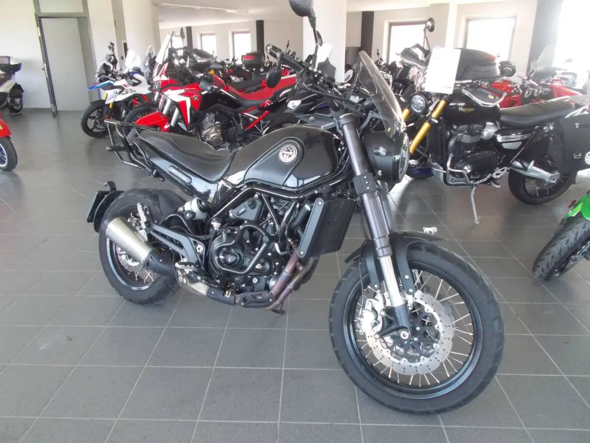 Benelli Leoncino 500 Trail ABS (2017 - 20)