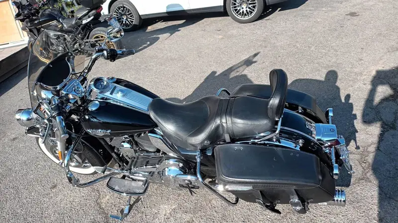 Harley-Davidson 103 Road King Classic (2011 - 13) - FLHRC (3)
