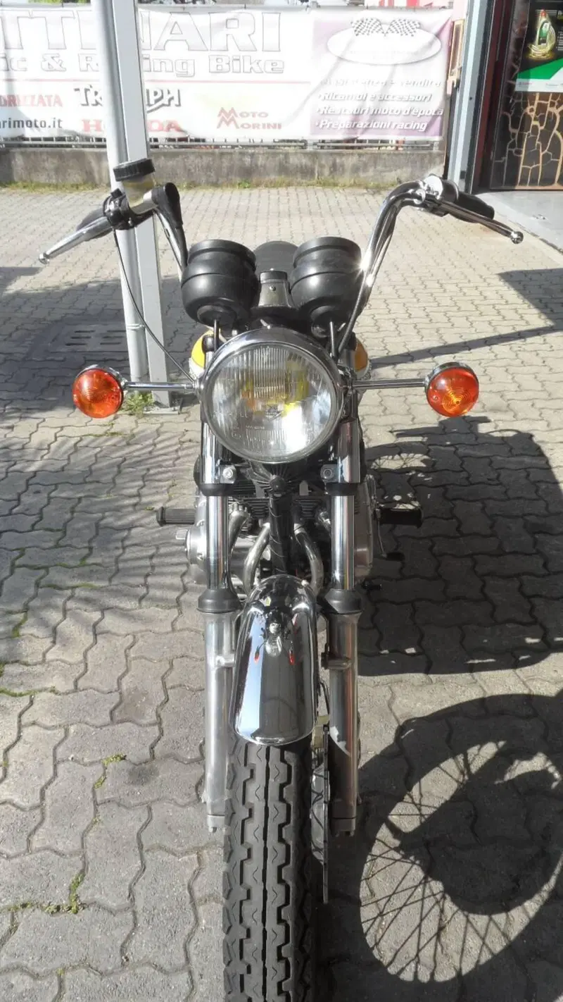 Triumph T160 (4)