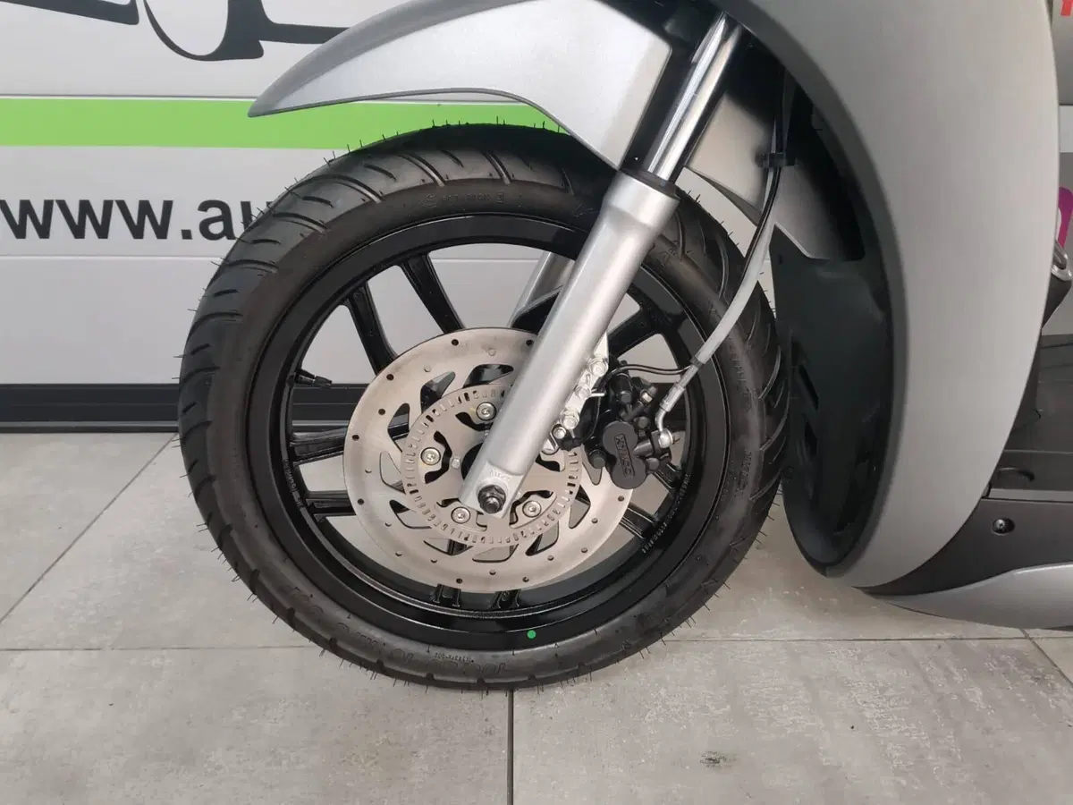 Kymco People 125i S ABS (2024 - 26) (7)