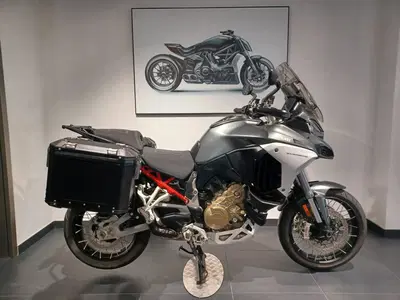 Ducati Multistrada V4 S (2021 - 24) usata