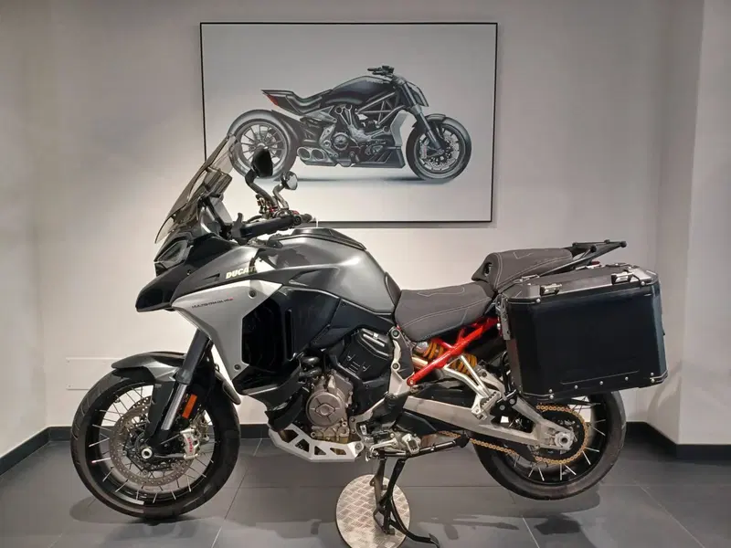 Ducati Multistrada V4 S (2021 - 24) (2)