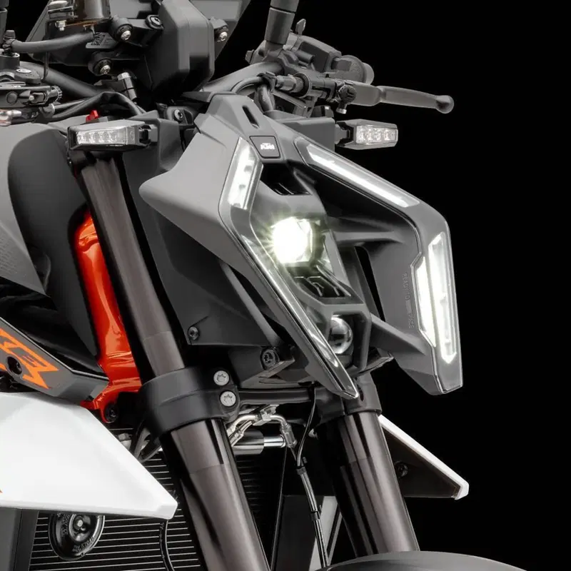 KTM 990 Duke R (2026) (15)