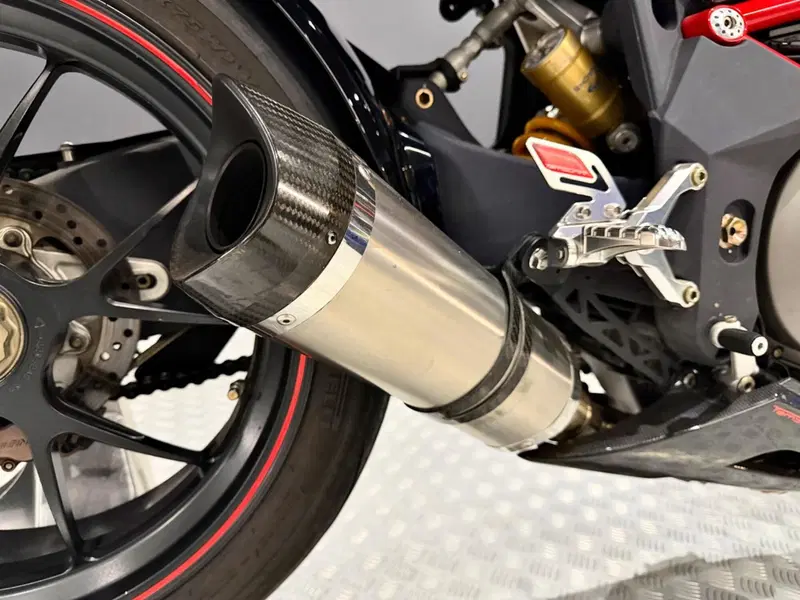 MV Agusta Brutale 910 R (2006 - 11) (12)