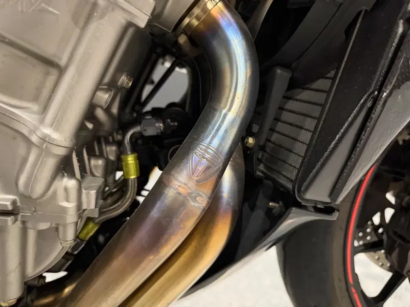 MV Agusta Brutale 910 R (2006 - 11) (14)