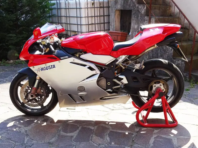 MV Agusta F4 750 S 1+1 (2000 - 02)