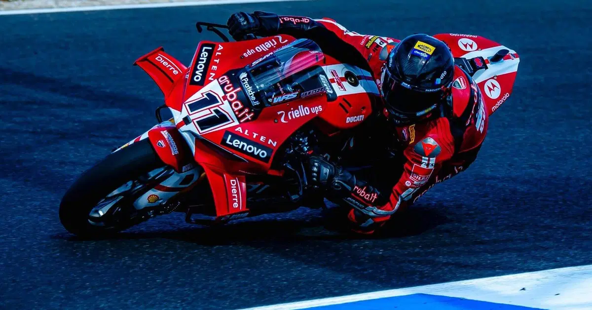 SBK 2026. GP del Portogallo a Portimao. Nicol&ograve; Bulega davanti a tutti anche nella tana di Oliveira?