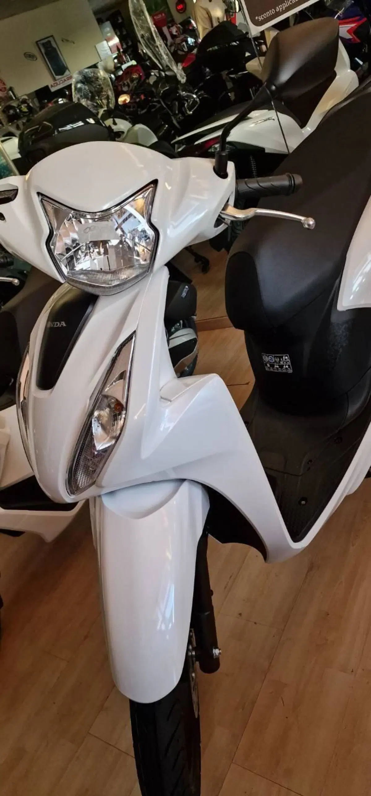 Honda Vision 110 (2025 - 26) (2)