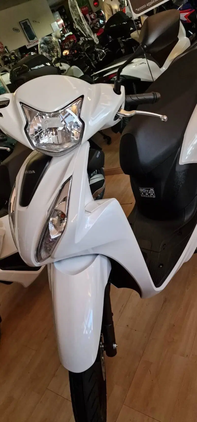 Honda Vision 110 (2025 - 26) (2)