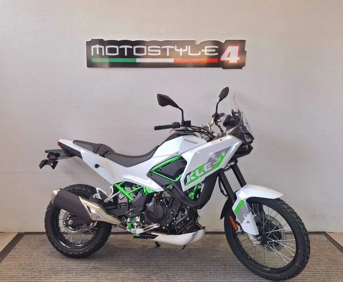 Kawasaki KLE 500 SE (2026)