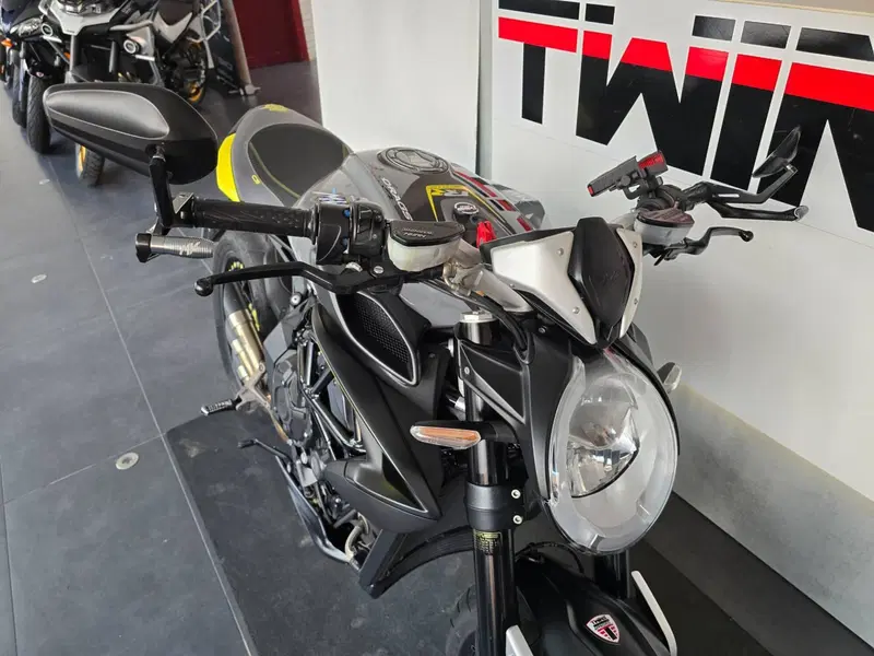 MV Agusta Dragster 800 RR (2021 - 23) (12)