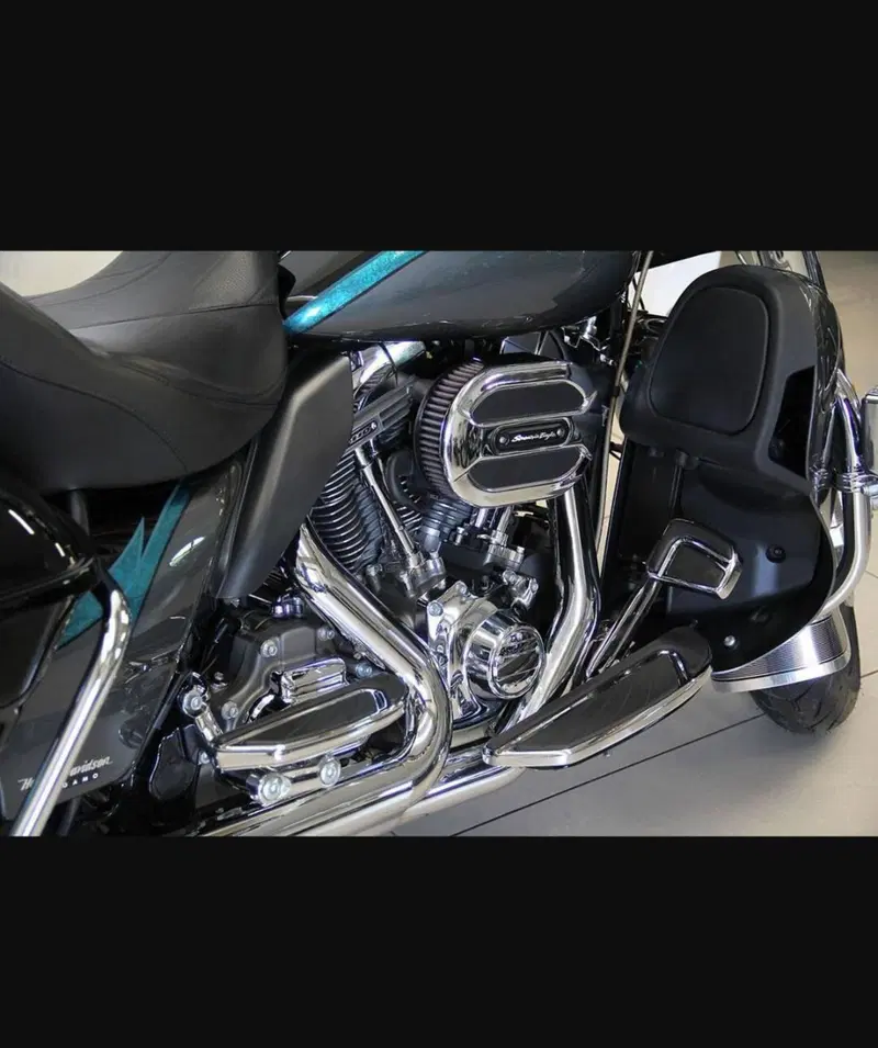 Harley-Davidson 1800 Ultra Limited (2014 - 16) (9)