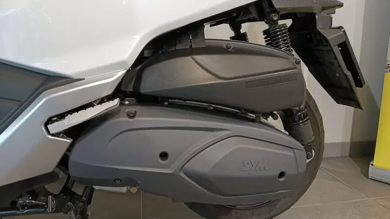 Sym Maxsym 400 (2021 - 25) (11)