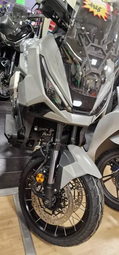 Honda X-ADV 750 (2025 - 26) nuova