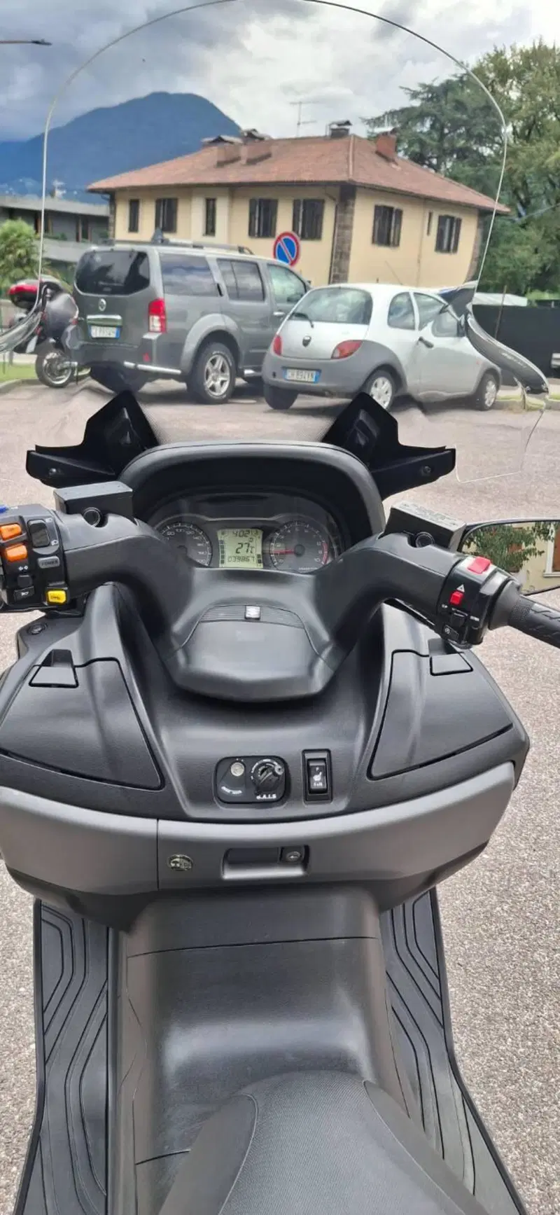 Suzuki Burgman AN 650 Executive (2017 - 20) (10)
