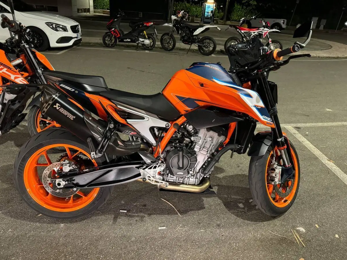 KTM 890 Duke R (2022 - 23) (3)
