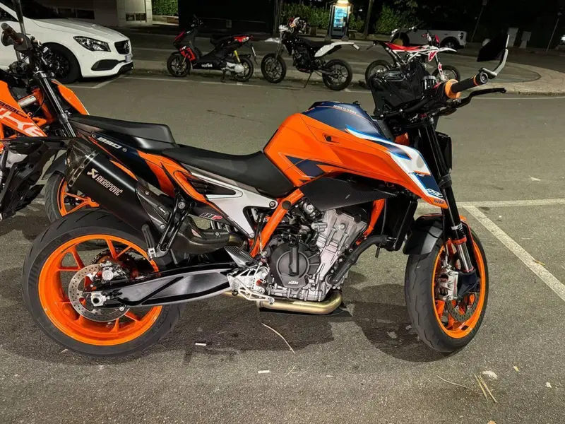 KTM 890 Duke R (2022 - 23) (3)