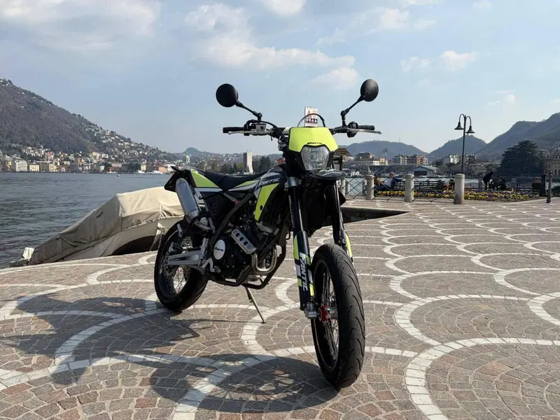 Fantic Motor XMF 125 Motard Performance 4t (2021 - 22)